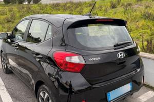 Hyundai i10 automatica