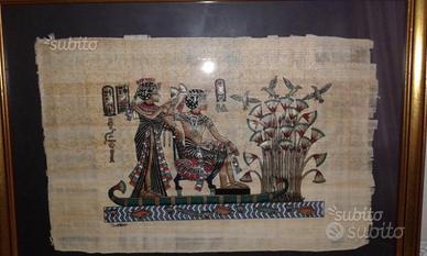 Papiri egiziani con cornice