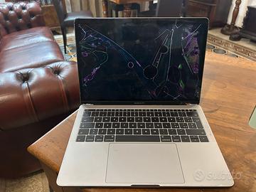 Macbook pro 13 “ 2017 DISPLAY ROTTO