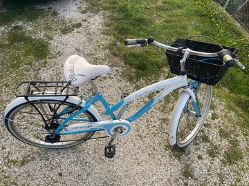  BICICLETTA STILE CRUISER. 