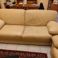 Divano in vera pelle