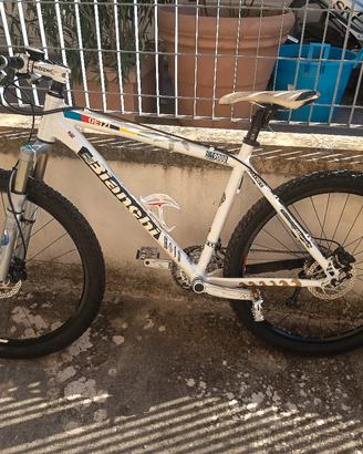 Mountain bike Bianchi Oetzi 9000