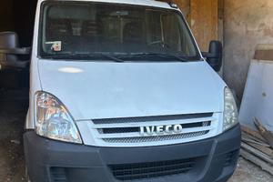 Iveco daily 2.3 90cv  anno 2008