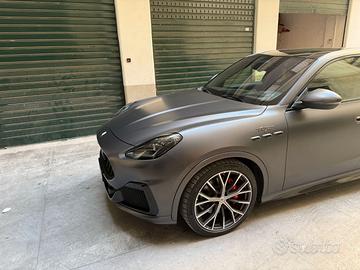 Maserati Grecale Trofeo 530 cv