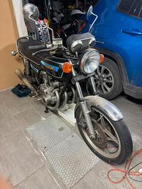 Suzuki GS 550