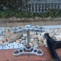 PIASTRE, FORCELLONE, PULEGGIA V-ROD