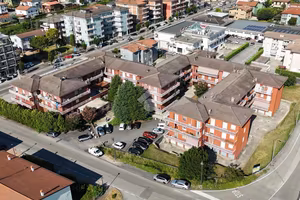 4 LOCALI A COLOGNOLA AI COLLI