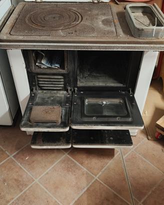 cucina a legna vintage
