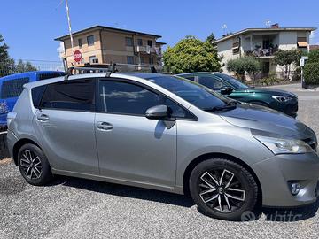 Toyota 7 posti DIESEL