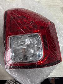 Fanale posteriore jeep compass
