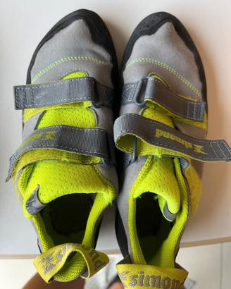 Scarpe arrampicata