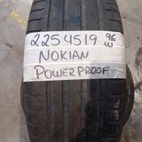 GOMME 225 45 19  NOKIAN ESTIVI
