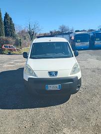 Peugeot Partner 1.6 8V HDi 90CV FAP L1 3 posti Fur