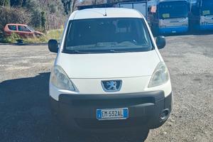 Peugeot Partner 1.6 8V HDi 90CV FAP L1 3 posti Fur