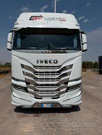 Trattore stradale sway 530