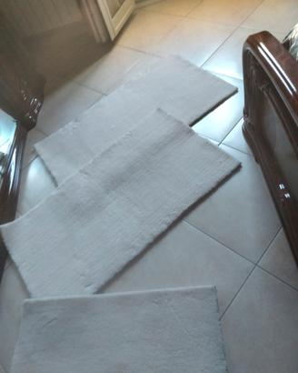tris di tappeti in ciniglia 