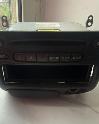 Stereo yaris