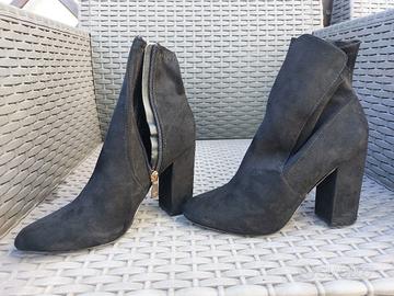 Stivaletto camoscio Primadonna