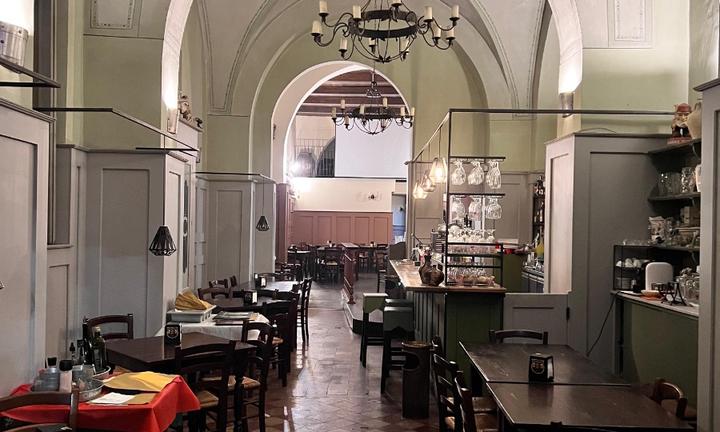 Storico Ristorante-Pizzeria - Piazza Duomo Giarre