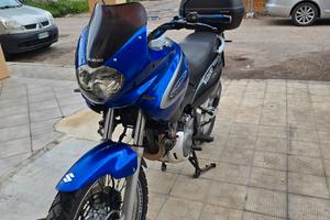 suzuki xf freewind 650 