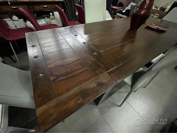 Tavolo antico in legno allungabile