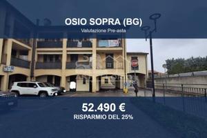 Immobile in asta di 92 m² con box auto a Osio Sopr