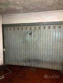 Box moto libero subito