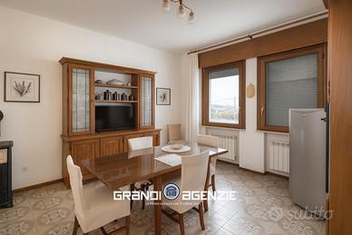 Roncade - 6 locali  22 T6252