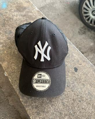 cappello nero