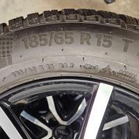 Kit Gomme Invernali Cerchi in Lega Clio - Sandero