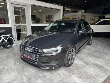 AUDI A3 2.0 TDI Attraction