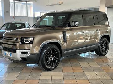 LAND ROVER Defender 110 3.0D I6 200 CV AWD Auto