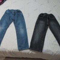 Nr. 2 jeans per 4-5 anni (E 3 cad.)