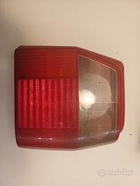 Fiat Uno - copertura fanale posteriore destro