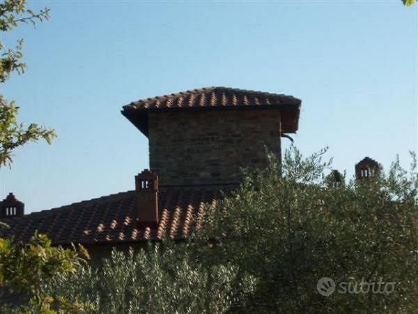 Rustico / Casale di 400 m² con più di 5 locali e b - Vista 4