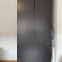 Armadio IKEA 2 ante nero con 3 cassetti capienti