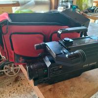 videocamera vintage Hitachi 