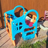 Castello con scivolo