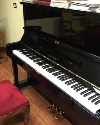 pianoforte verticala Kawai