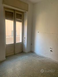 Bilocale spazioso via Napoli /Via Livorno