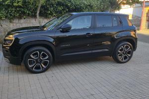Jeep avenger summit-Pari al nuovo.