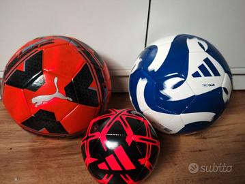 8 palloni da calcio, tutti di marca 