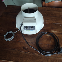 Aspiratore estrattore regolabile con termostato