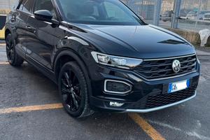 Volkswagen T-Roc 1.6 tdi, 116 cv.  Anno 2020