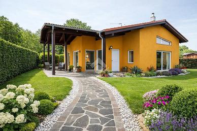 VILLA SINGOLA A CASTEL GOFFREDO