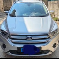 Ford Kuga 1500 titanium