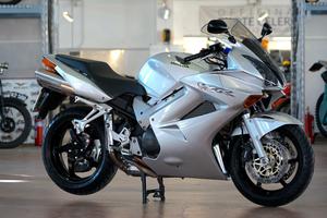 Honda VFR 800 del 2003 uniproprietario VFR800