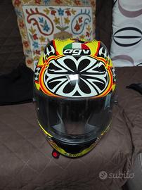 Casco VALENTINO ROSSI  AGV XR2 Rio 2001