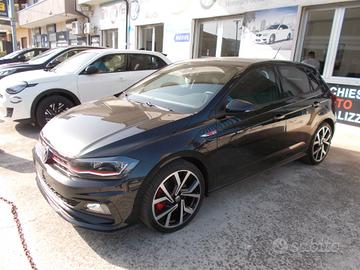 Volkswagen Polo 2.0 TSI DSG GTI