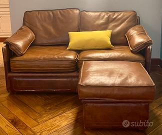 Divano due posti piu pouf Ulivi salotti